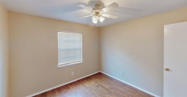 Building Photo - 1124 Kesser Dr