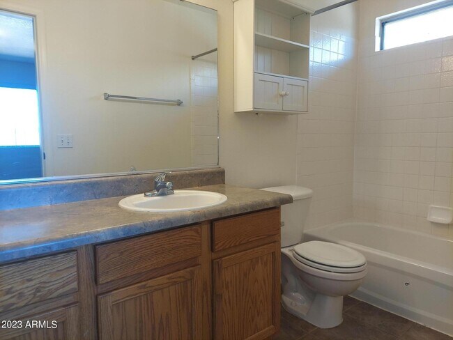 Building Photo - 5445 Los Capanos Dr