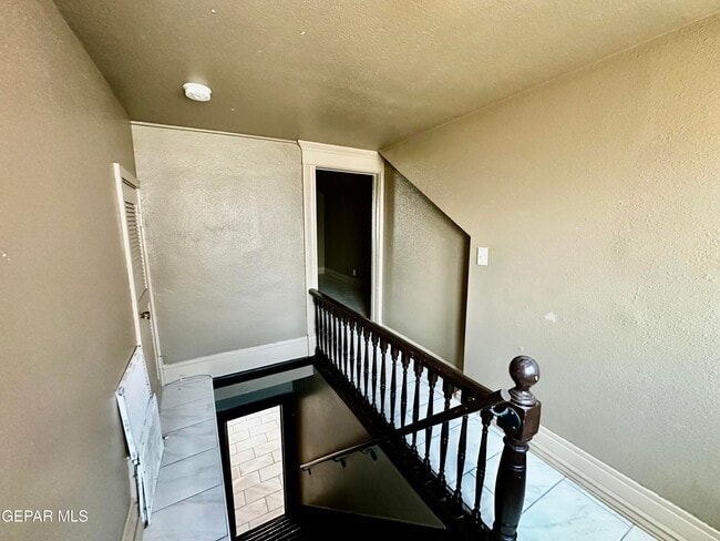 Building Photo - 618 Stewart Ct