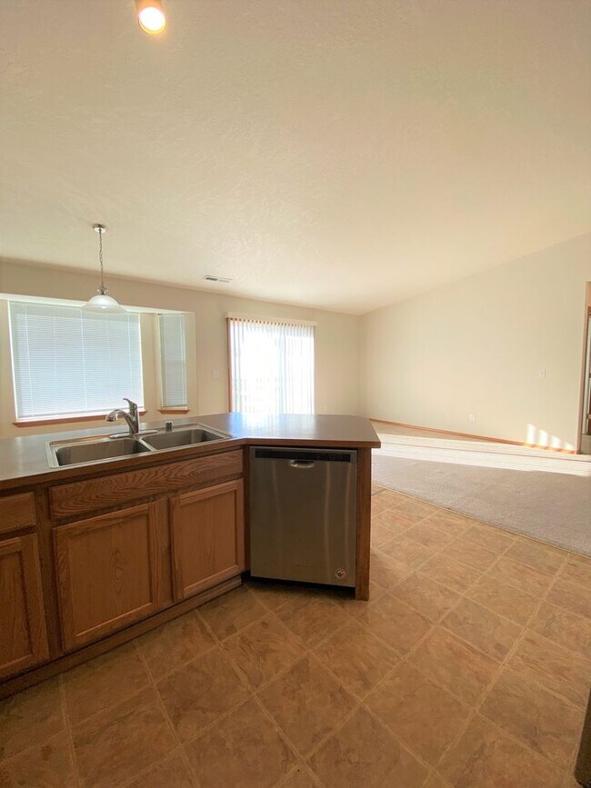 Building Photo - 8004 Chehalis Dr