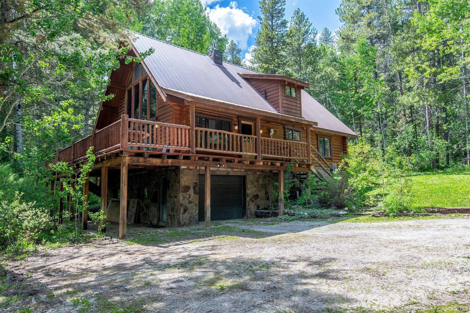 Building Photo - 7204 Pine Tree Rd