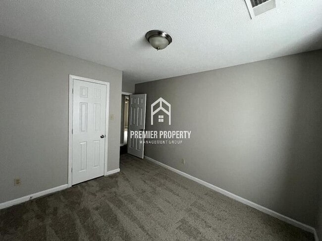 Building Photo - 4301 Brickwood Ln
