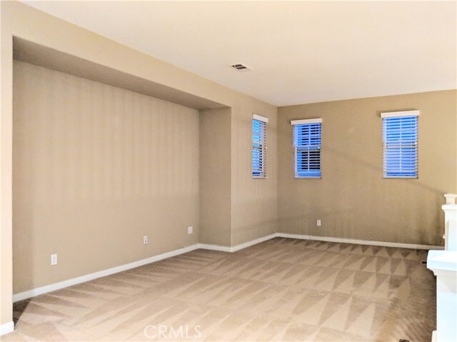 Building Photo - 1169 Parkview Dr