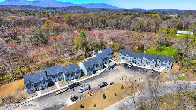 Building Photo - 51 Levy Ct