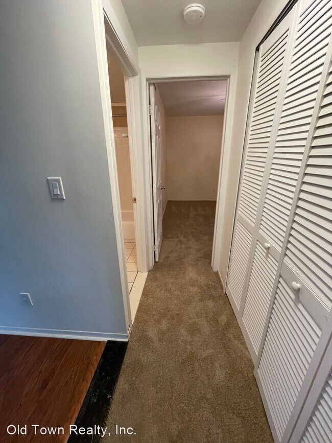 Building Photo - 2 br, 1 bath House - 2988 Whittier Court