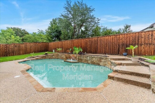 Building Photo - 20 Timberline Dr