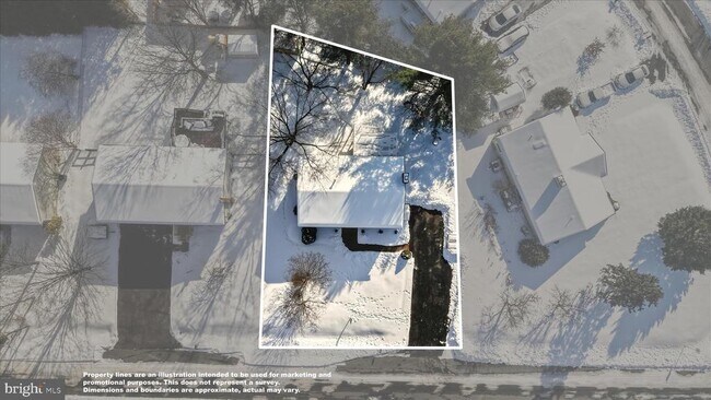 Building Photo - 110 Elaine Dr