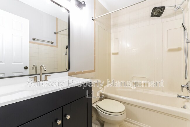Building Photo - 1810 Pennland Ct
