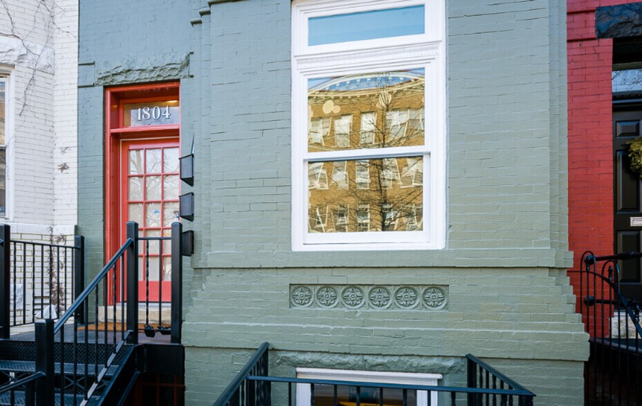 Building Photo - 1804 S Street Northwest-SI ID1587664P