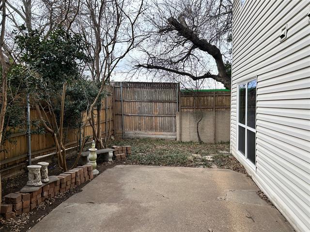 Building Photo - 711 Ticonderoga Dr