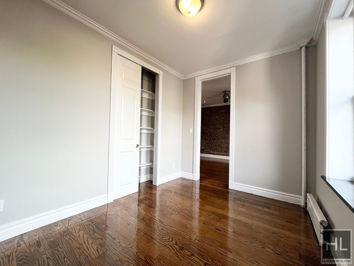 Building Photo - E 18TH ST.