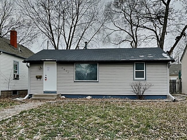 Primary Photo - COMING SOON!! Comfortable, 3 Bed, 1 Bath h...