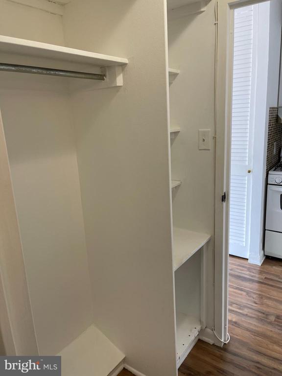 Building Photo - 950 25th St NW