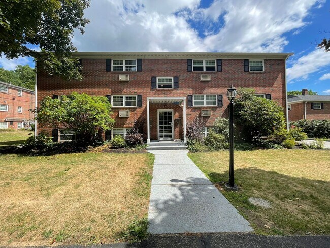 Building Photo - 56 Goldthwaite Rd