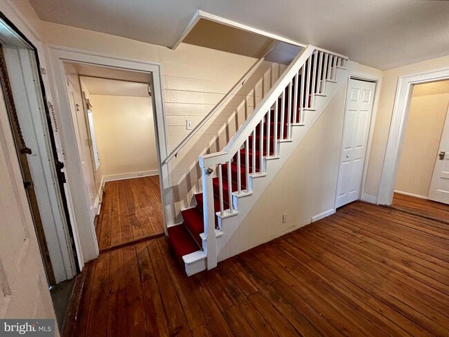 Building Photo - 8122 John Mosby Hwy