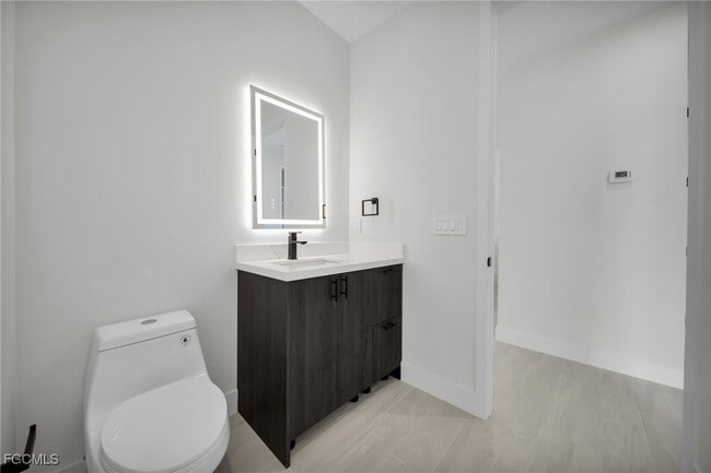 Building Photo - 3435 SW 8th Ct