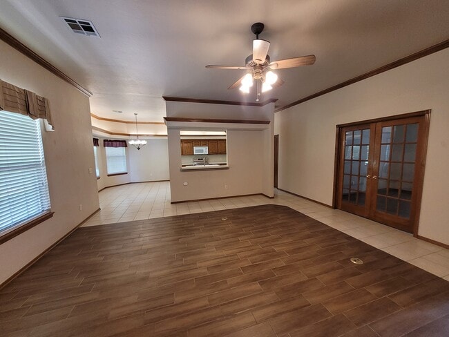 Building Photo - 14701 SE 83rd Ct