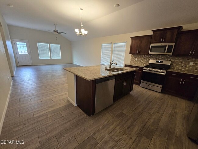 Building Photo - 13813 Sky Harbor Ave