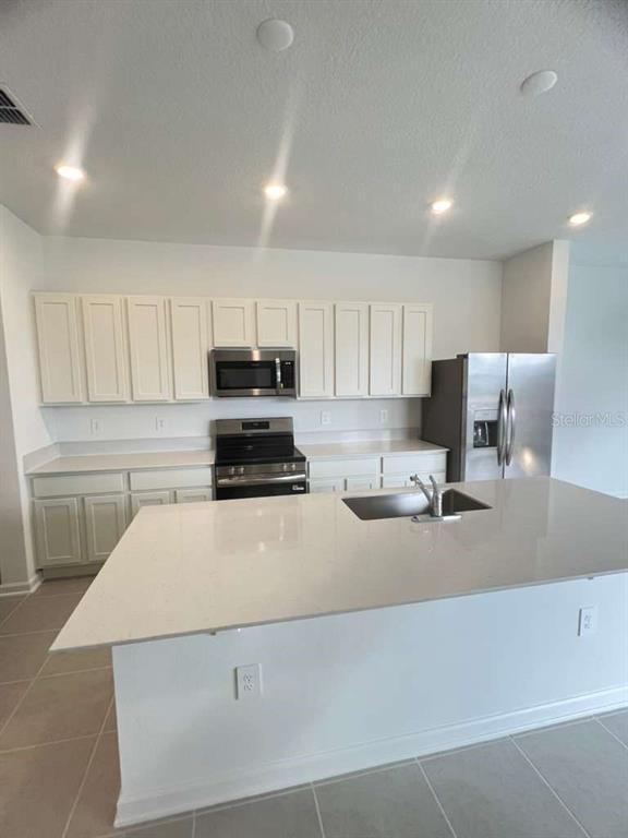 Building Photo - 3255 Watts Ter