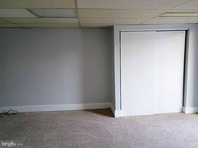 Building Photo - 19 W Locust St