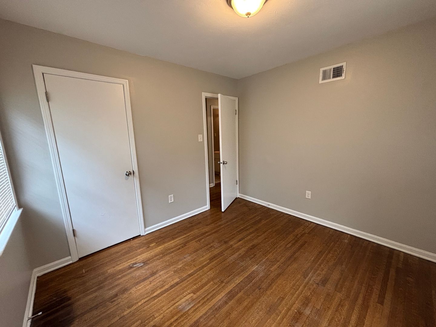 Building Photo - 4338 Manor Haven Dr