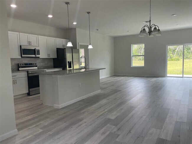 Building Photo - 3364 SW 165th Loop