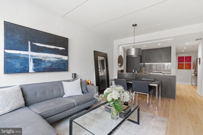 Building Photo - 1529 14th St NW