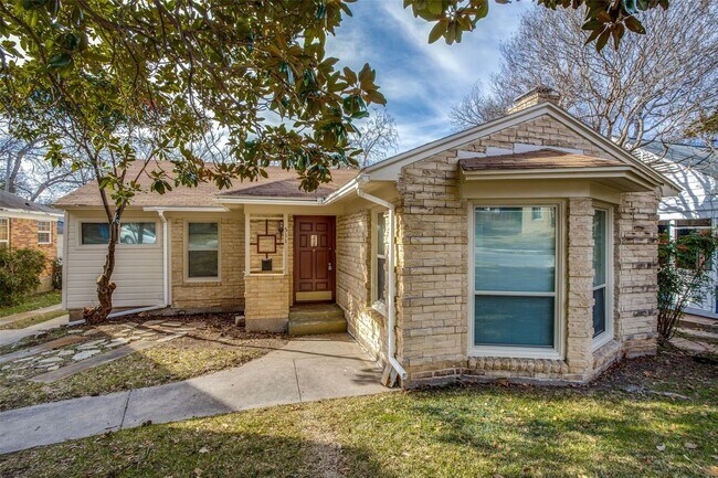 Building Photo - 511 N Oak Cliff Blvd