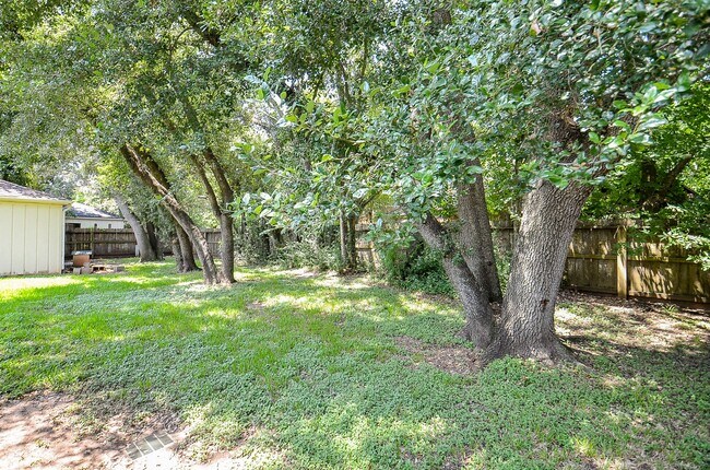 Building Photo - 2554 Hodges Bend Cir