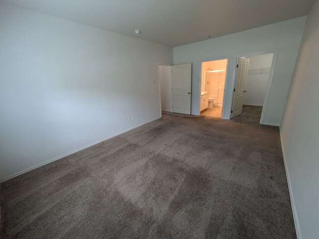 Building Photo - 1770 Spencer Ct