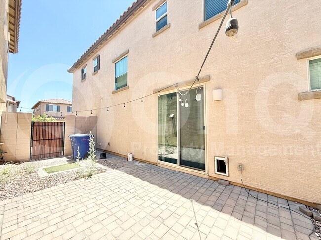 Building Photo - 3726 E Dogwood Dr