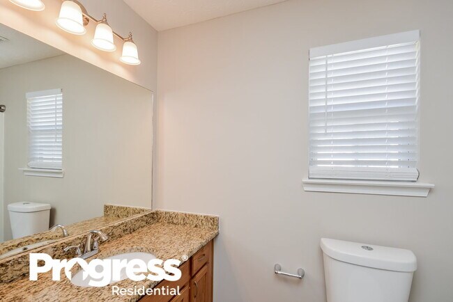 Building Photo - 95 Victoria Blvd