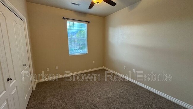 Building Photo - 61 S Clayton Ct