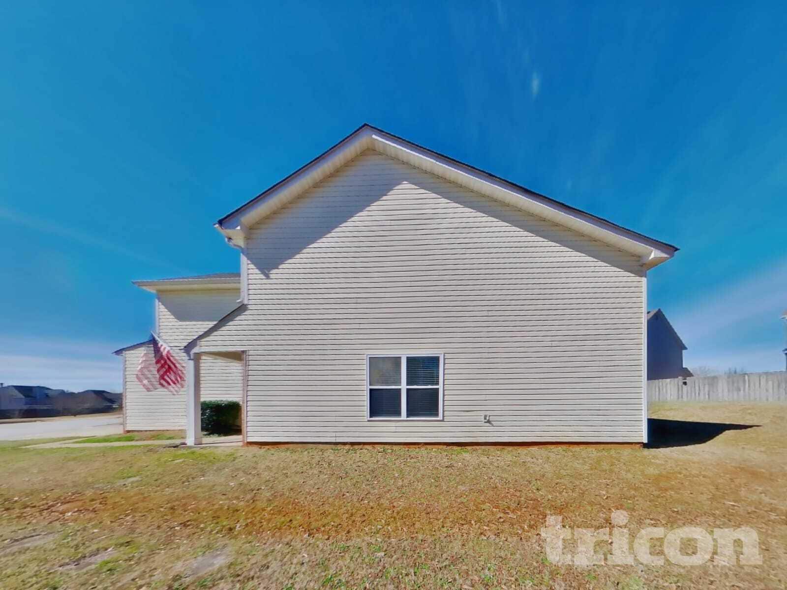 Building Photo - 2003 Bertha Ct