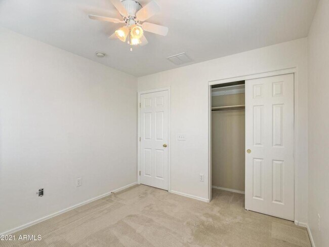 Building Photo - 34901 N 30th Dr