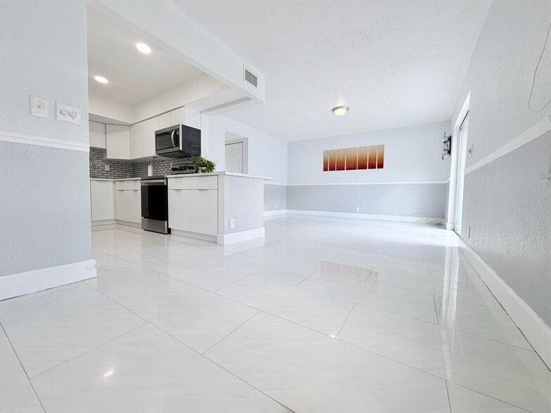 Building Photo - 1788 SW 81st Way