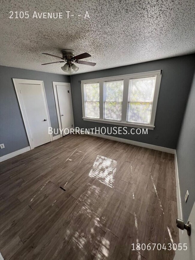 Building Photo - $499 Move-In Special (+ admin fee) + $0 De...