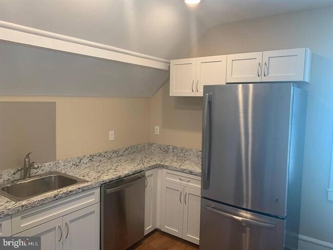 Building Photo - 135 Park Pl