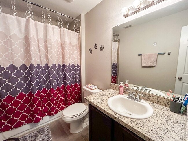 Building Photo - 8723 Shiloh Rock Dr