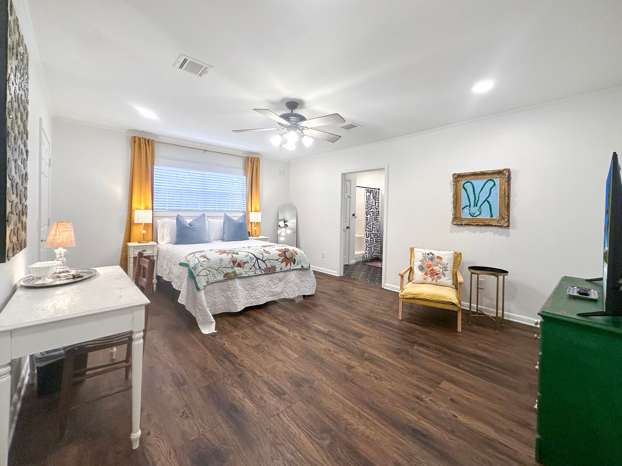 Building Photo - 402 Wallace Dean Rd