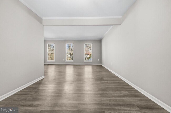 Building Photo - 5907 Wood Sorrels Ct