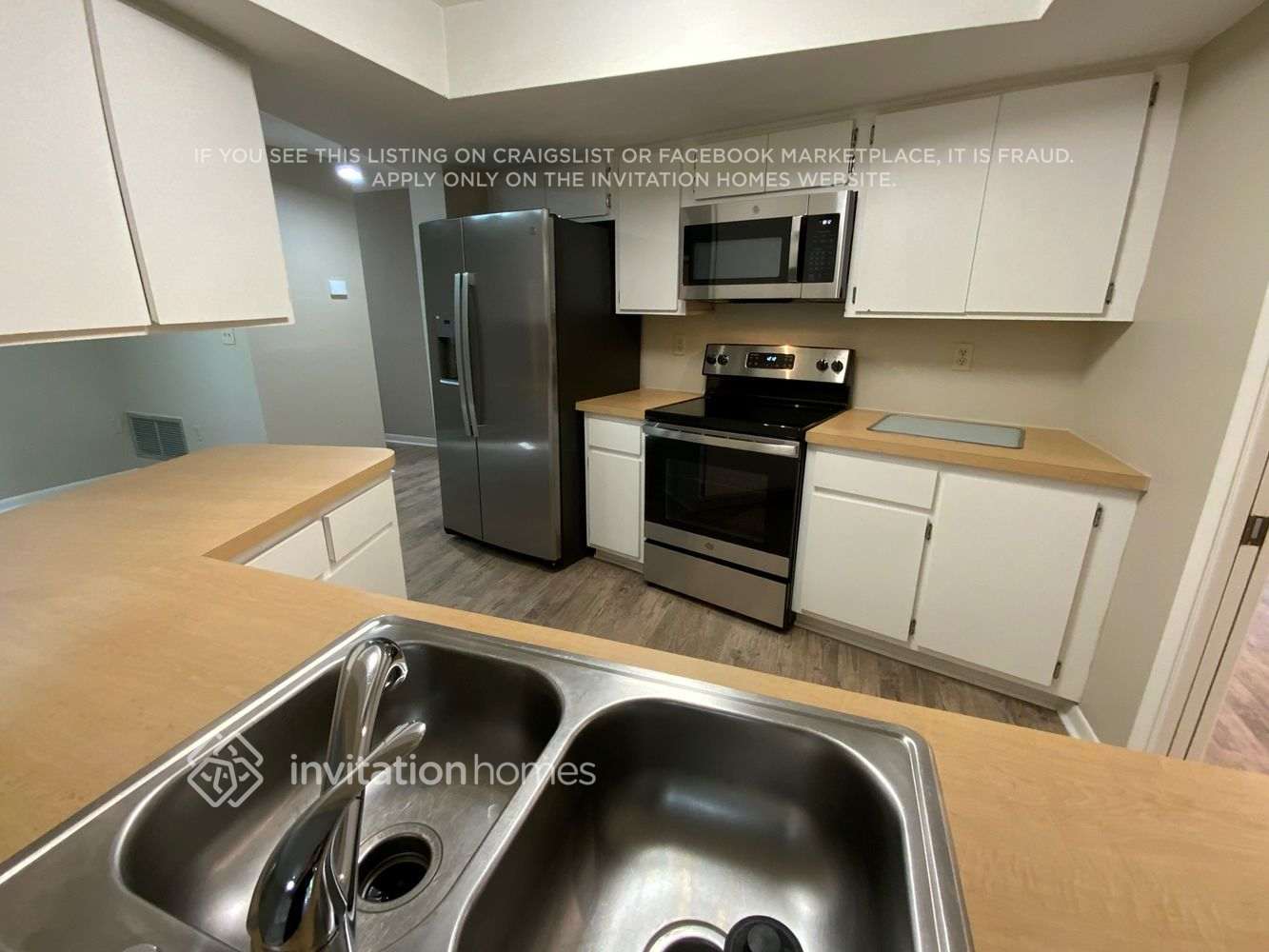 Building Photo - 1153 Lancer Ln