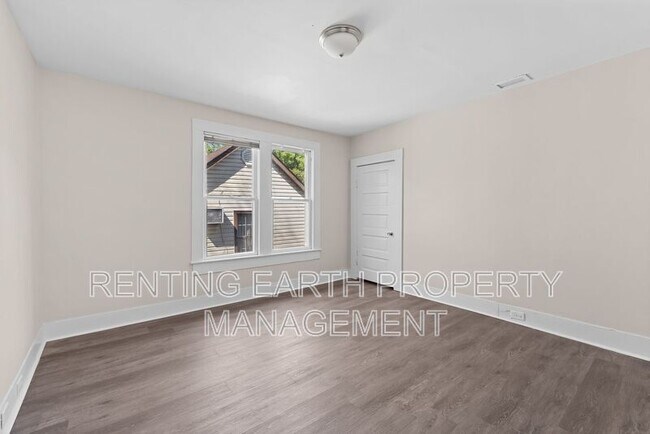 Building Photo - 2028 Avenue V