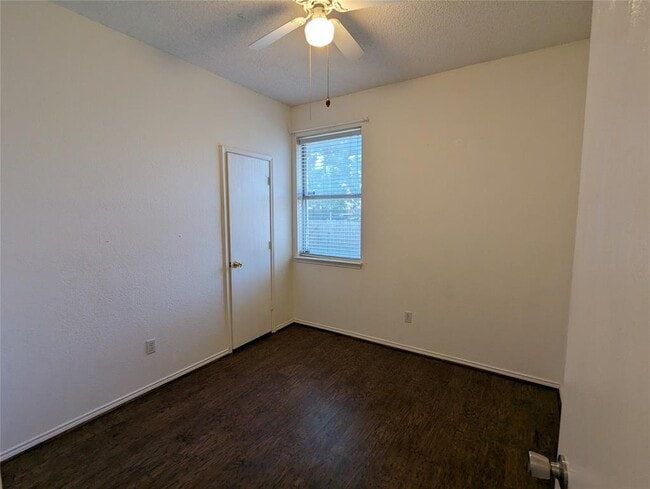 Building Photo - 6367 Stonewater Bend Trail