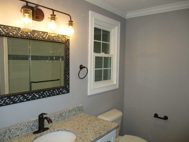 Building Photo - 3 Bedroom 2 Bath Home For Rent Across From...
