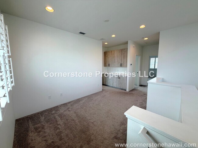 Building Photo - 91-1517-1517 Hoikau St