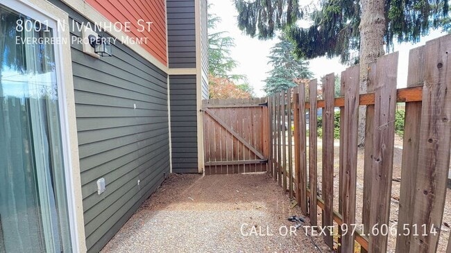 Building Photo - 8001 N Ivanhoe St