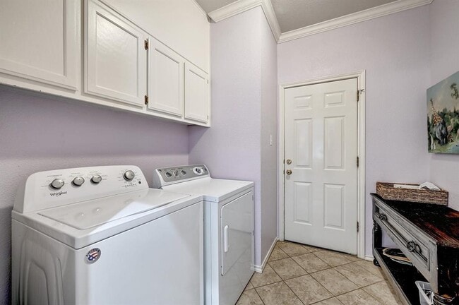 Building Photo - 6304 Indian Canyon Dr