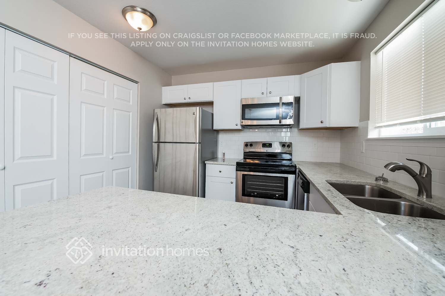 Building Photo - 13146 Alcott Pl