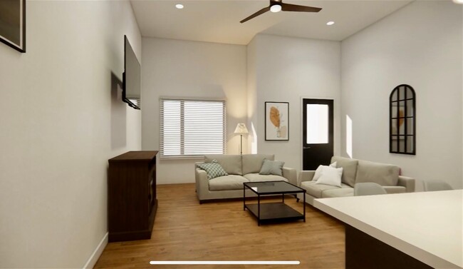 Building Photo - Ground Floor 2 Bed/2 Bath Unit with Great ...